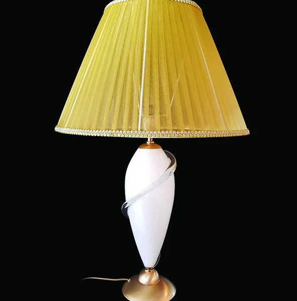 ΕΠΙΤΡΑΠΕΖΙΟ ΦΩΤΙΣΤΙΚΟ ΜΕ ΓΥΑΛΙΝΟ ΚΟΡΜΟ N5014