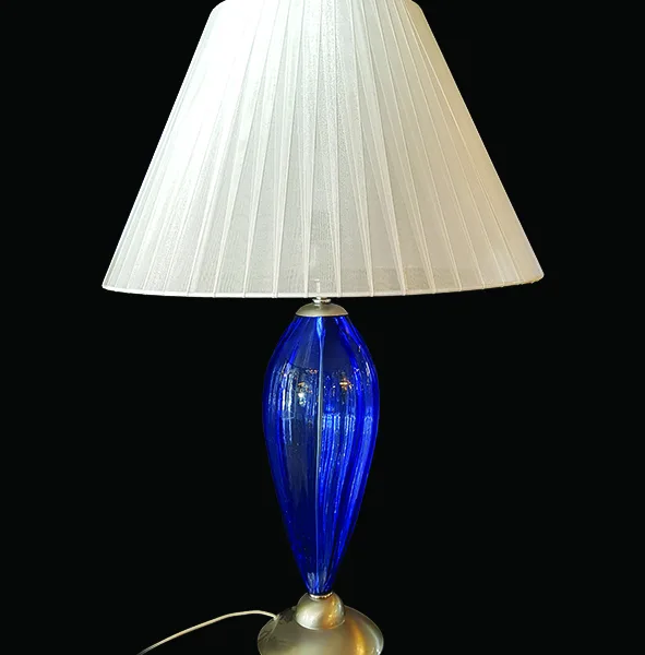 ΕΠΙΤΡΑΠΕΖΙΟ ΦΩΤΙΣΤΙΚΟ ΜΕ ΓΥΑΛΙΝΟ ΚΟΡΜΟ N5015